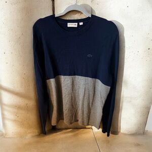 Lacoste crew neck knitted sweater in a two-tone navy blue and grey (Large)